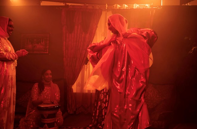 The traditional Somali living room set (Still from Somalinimo)